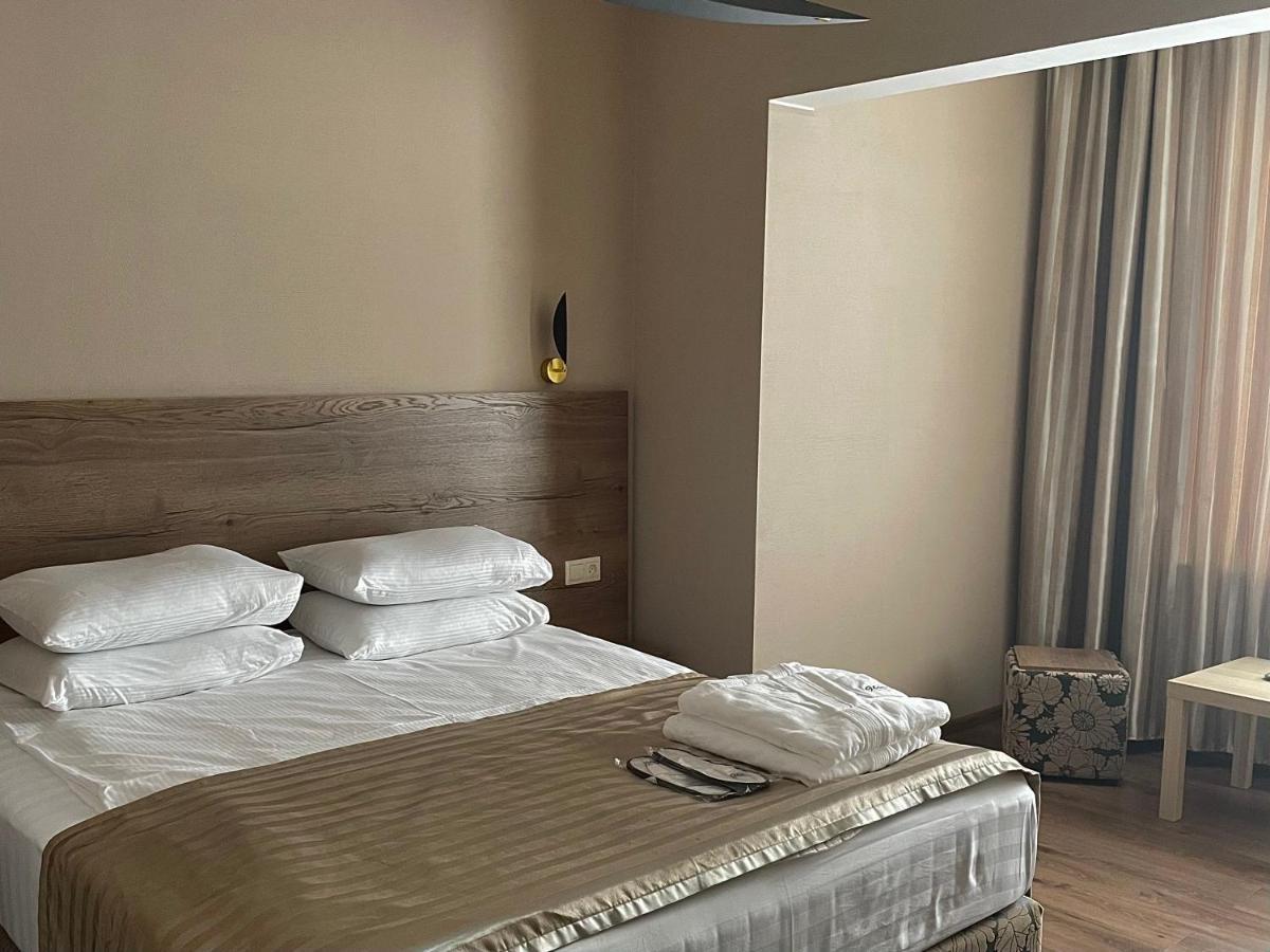 Hotel Gloria Deluxe Borovoe Εξωτερικό φωτογραφία