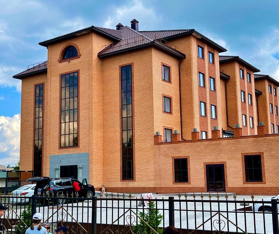 Hotel Gloria Deluxe Borovoe Εξωτερικό φωτογραφία